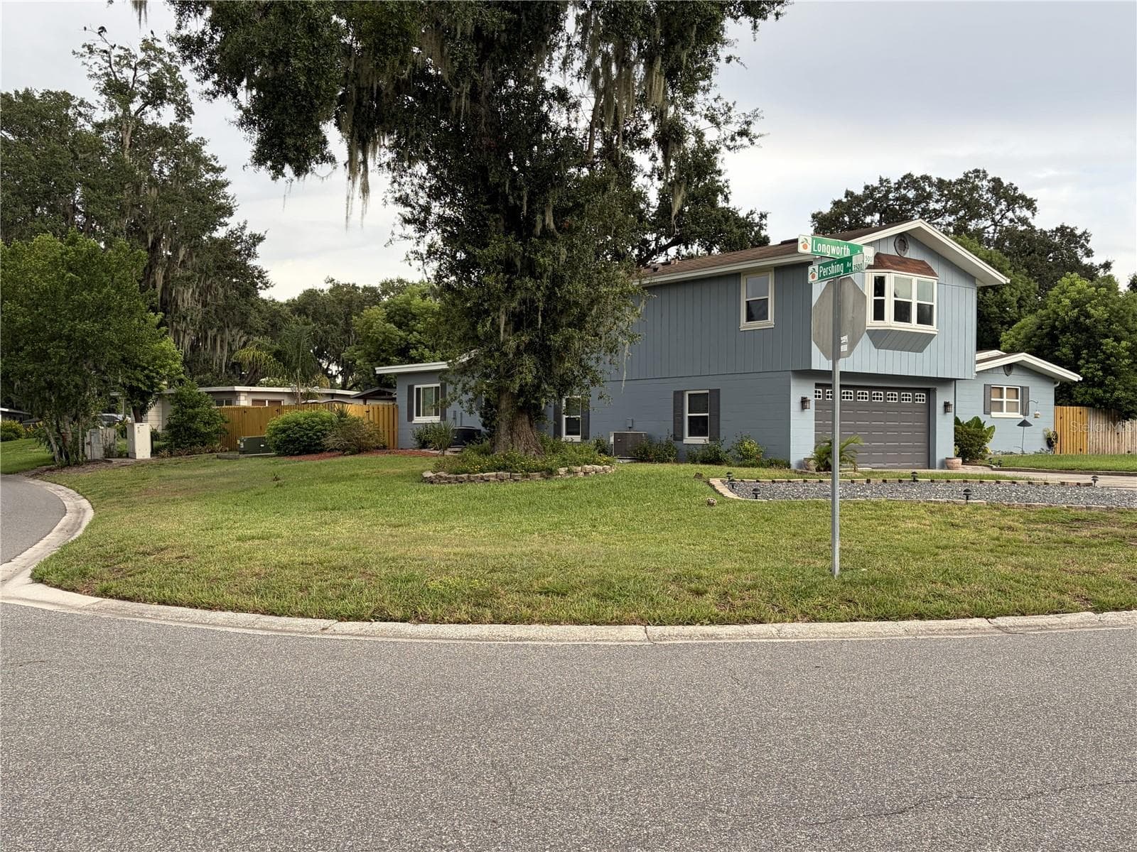 Single Family Residence at 4511 LONGWORTH DR, ORLANDO, photo 2 of 60