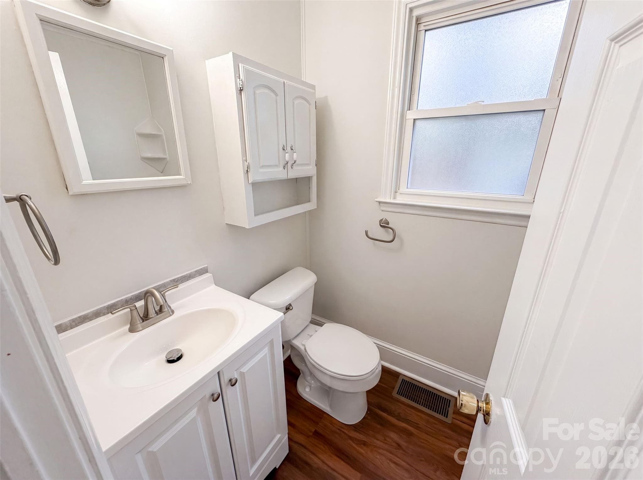 Single Family Residence at 1521 Herrin Avenue, Charlotte, photo 18 of 22