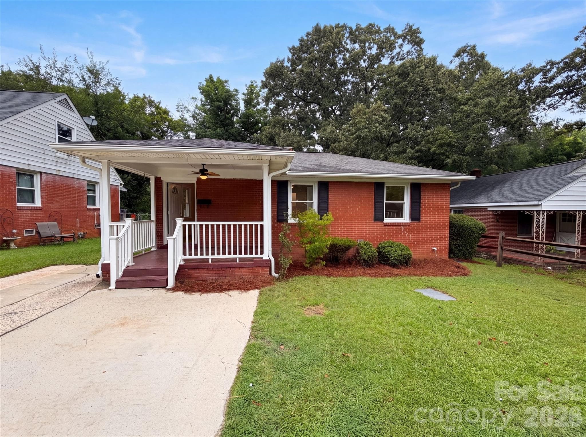 Single Family Residence at 1521 Herrin Avenue, Charlotte, photo 20 of 22