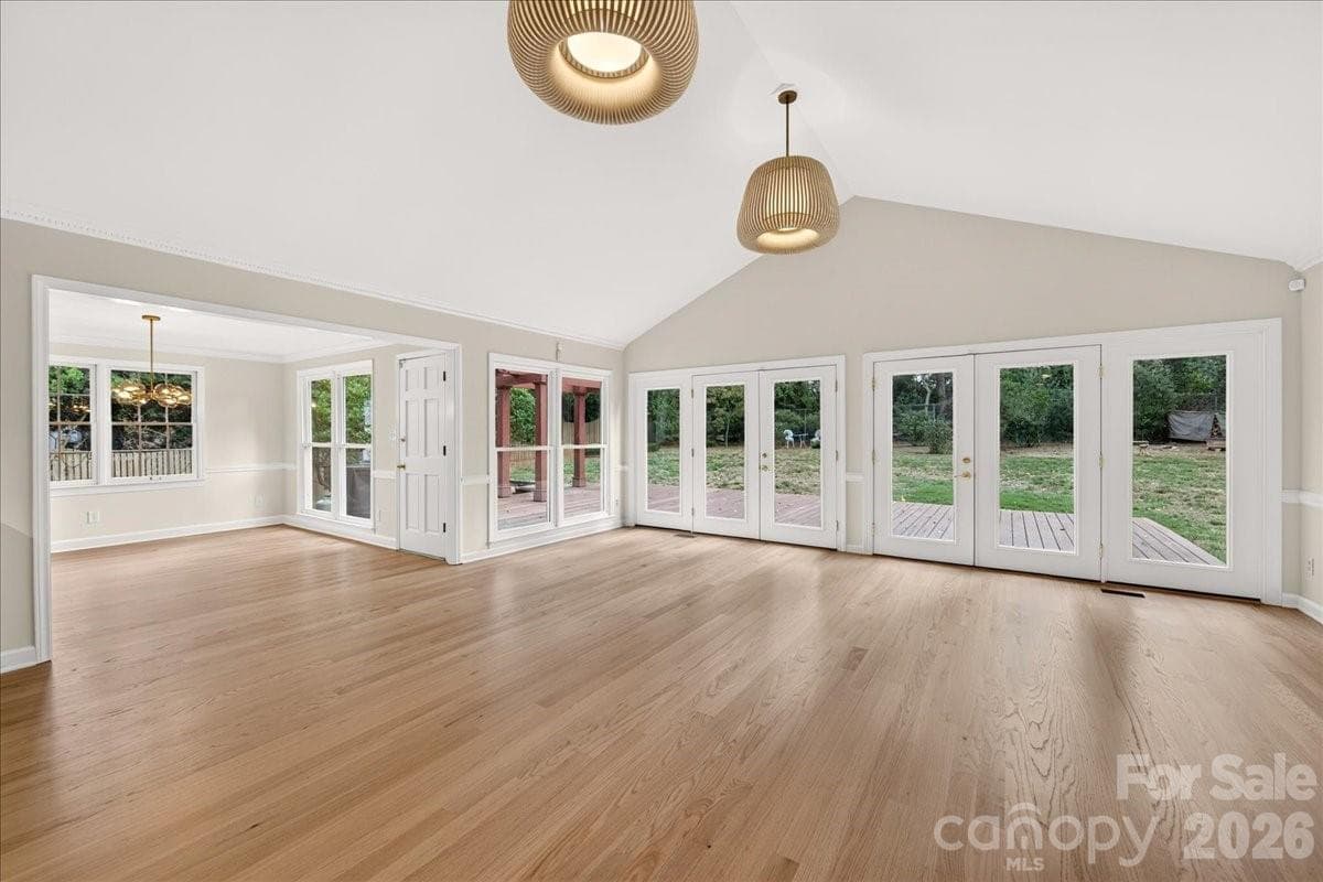 Great Room walks out to Deck - 4509 Mullens Ford Road, Charlotte