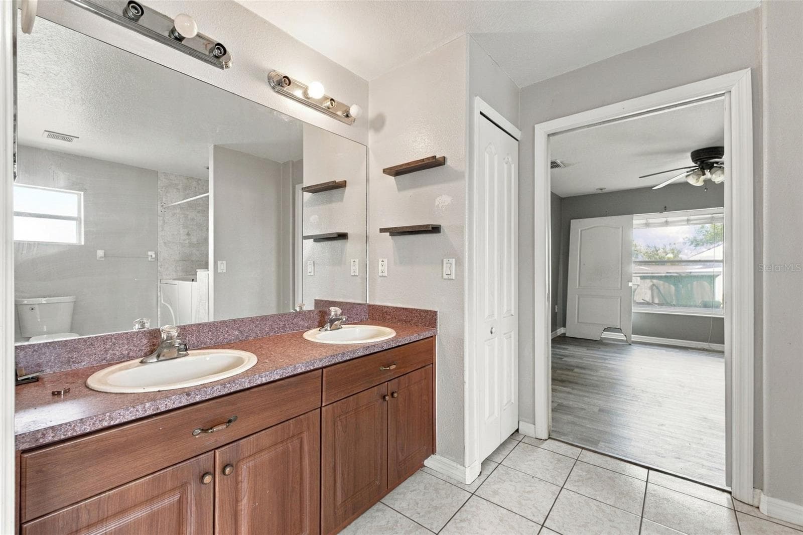 Primary bathroom - 7195 TOLEDO RD, SPRING HILL