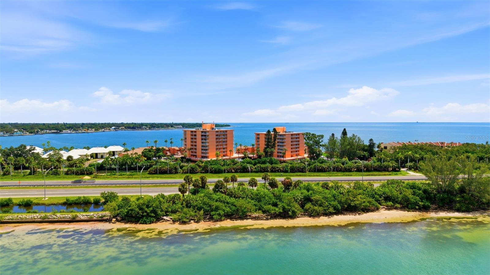 Condominium at 7430 SUNSHINE SKYWAY LN S #901, ST PETERSBURG, photo 64 of 68