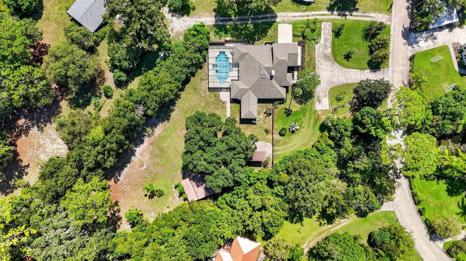 Single Family Residence at 500 LAKE WINNEMISSETT DR, DELAND, photo 58 of 86