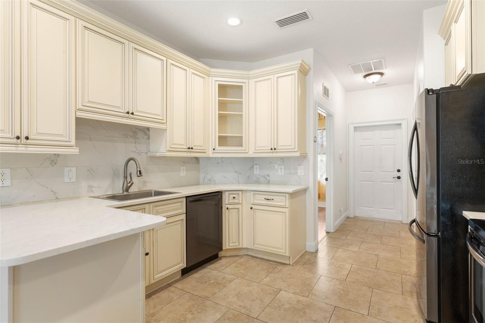 Single Family Residence at 2 EDGEMONT PL, PALM COAST, photo 24 of 62
