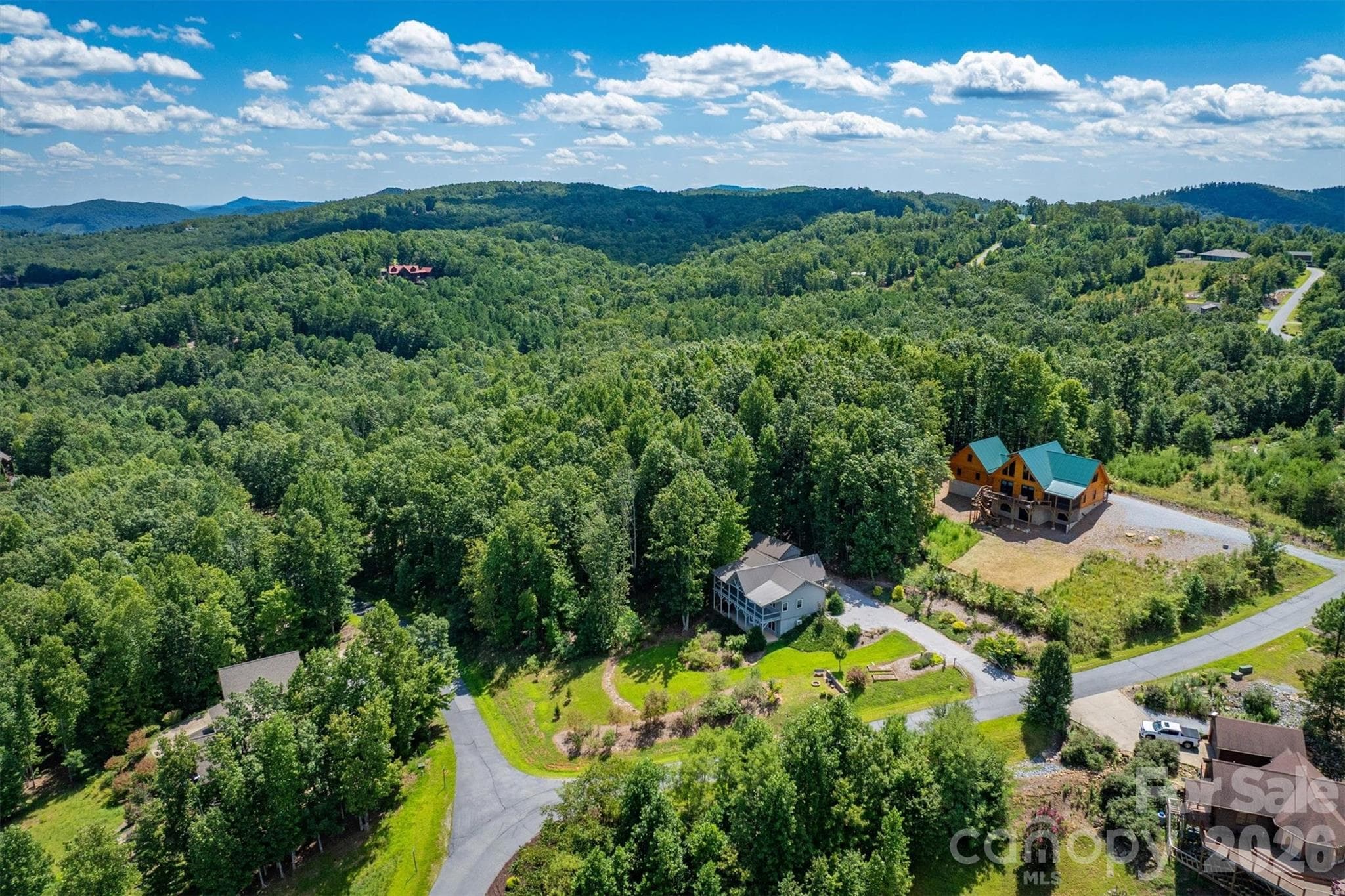 Single Family Residence at 2262 Grandview Peaks Drive, Nebo, photo 9 of 39