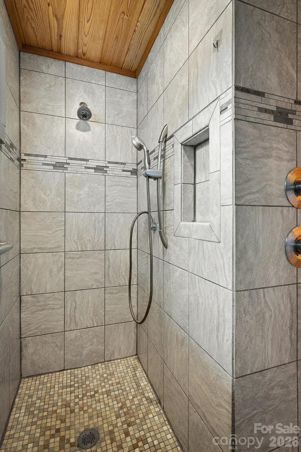 Single Family Residence at 2262 Grandview Peaks Drive, Nebo, photo 31 of 39