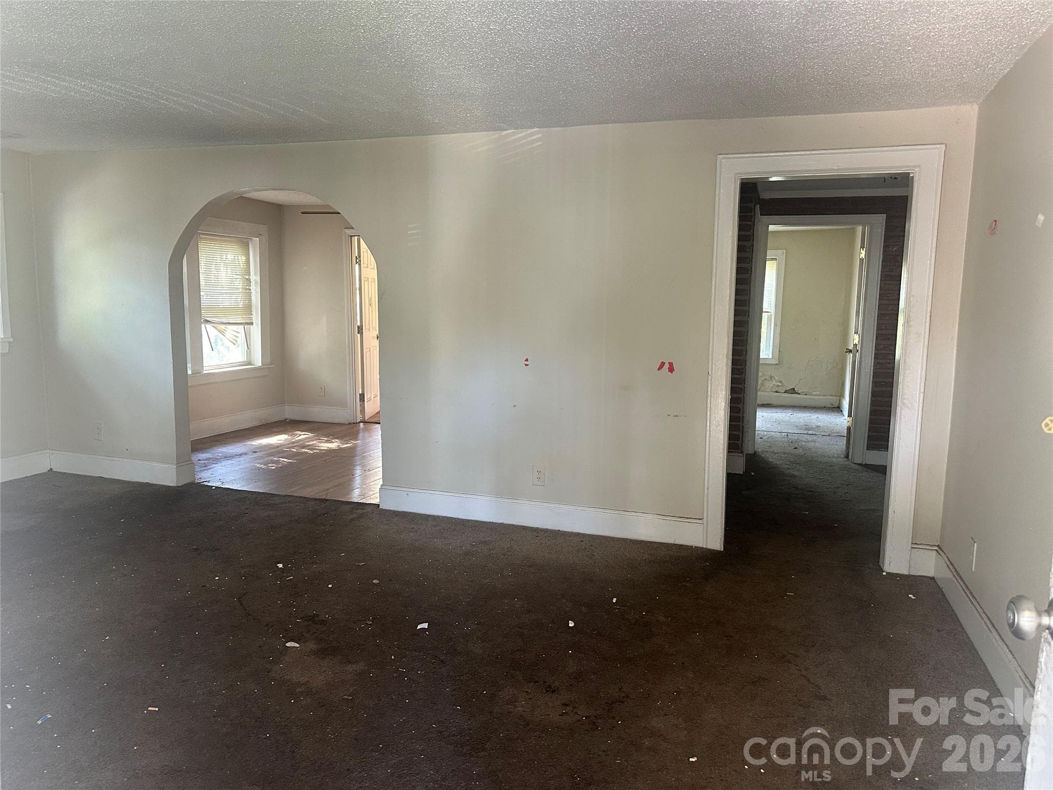 Duplex at 1028 Karendale Avenue, Charlotte, photo 2 of 14