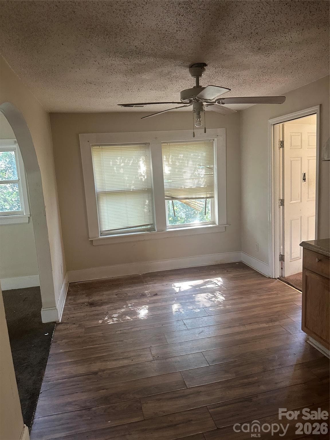 Duplex at 1028 Karendale Avenue, Charlotte, photo 4 of 14
