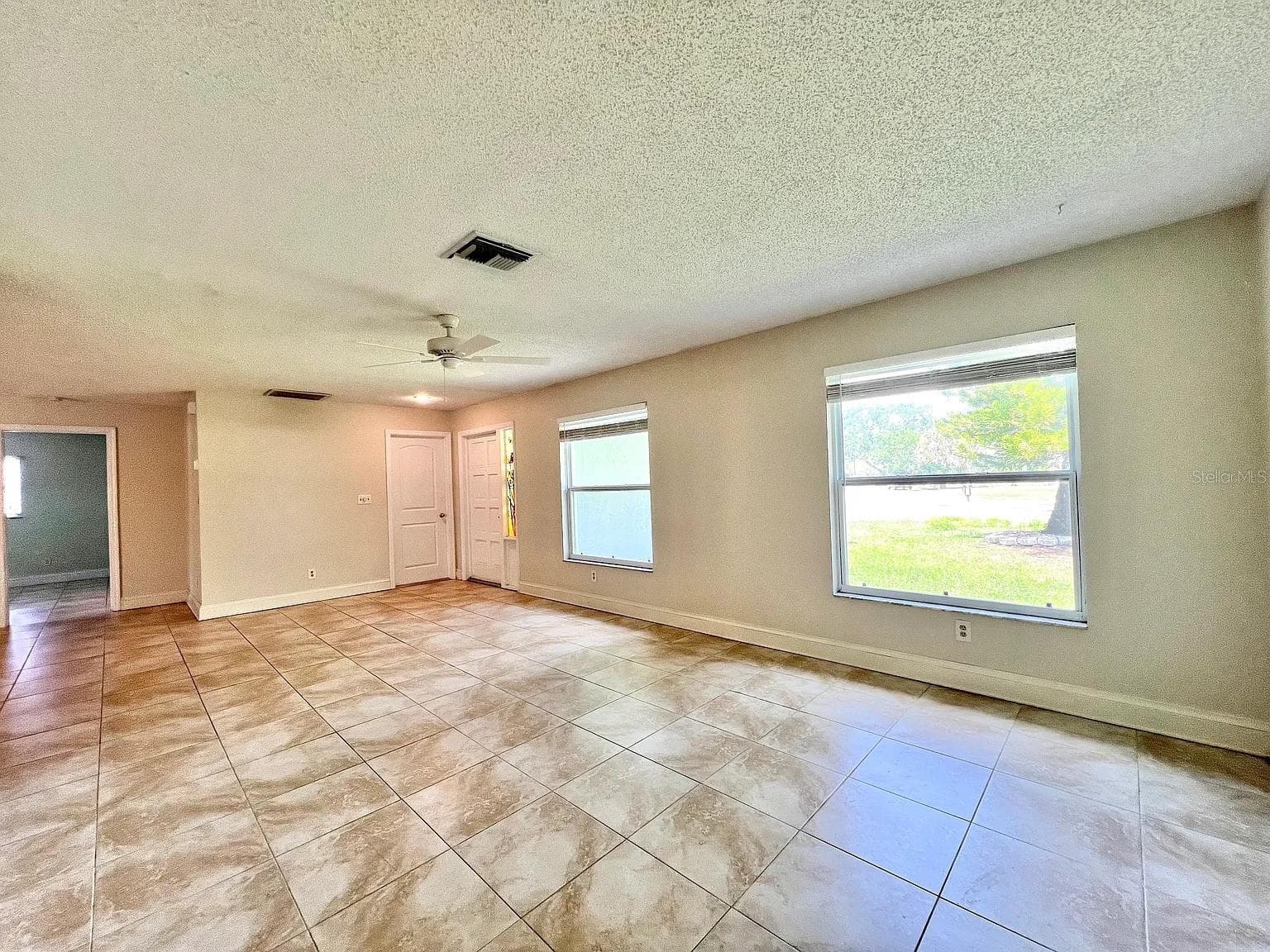 Single Family Residence at 105 N BAY HILLS BLVD, SAFETY HARBOR, photo 4 of 30
