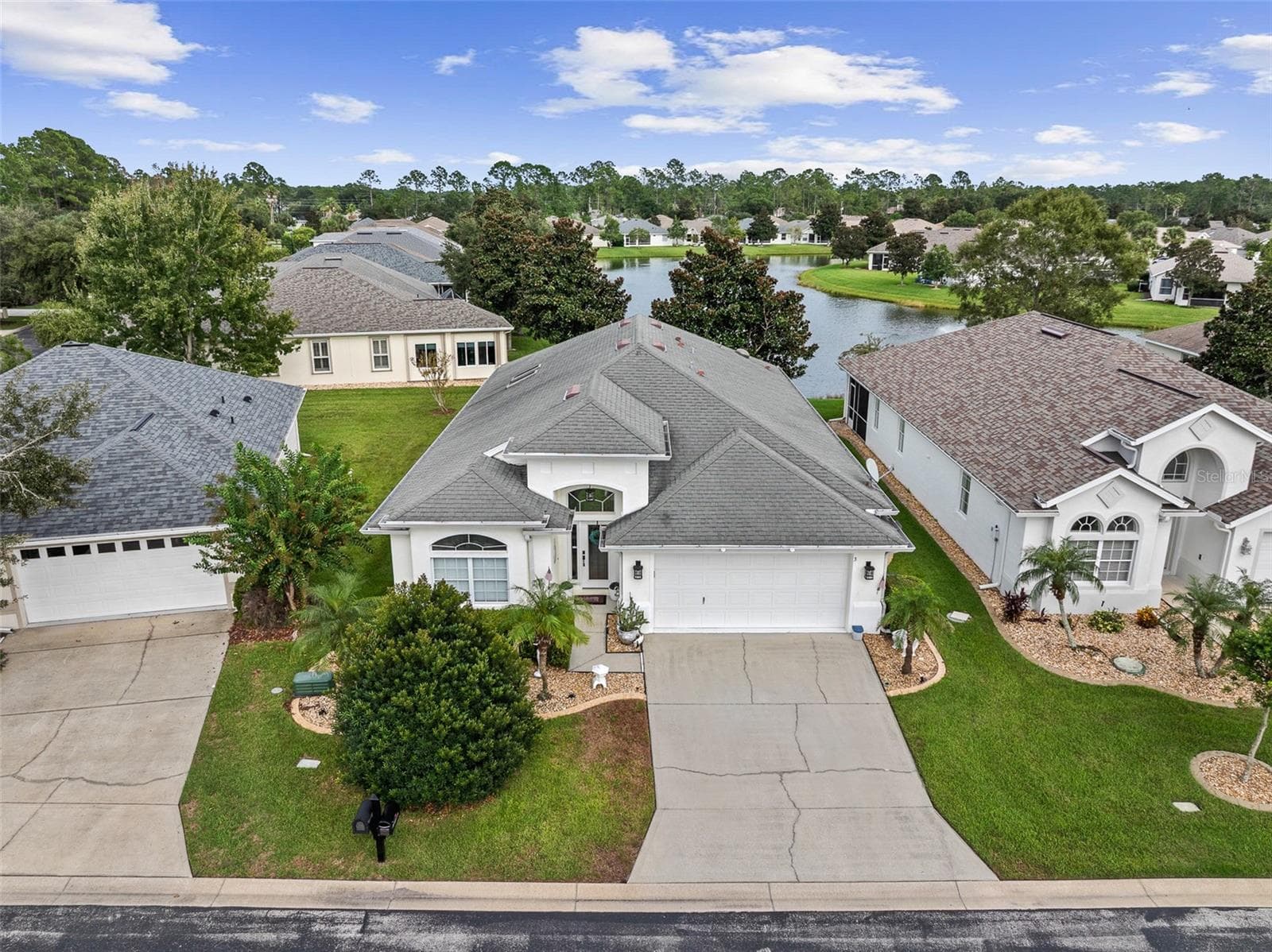 Single Family Residence at 3 RIVERGATE LN, PALM COAST, photo 2 of 75
