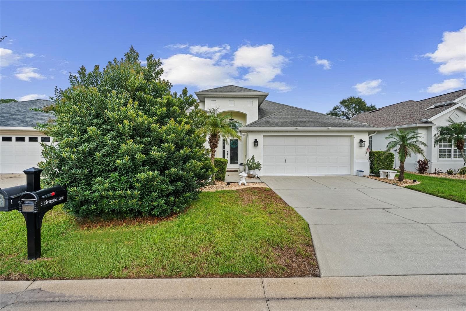 Single Family Residence at 3 RIVERGATE LN, PALM COAST, photo 3 of 75