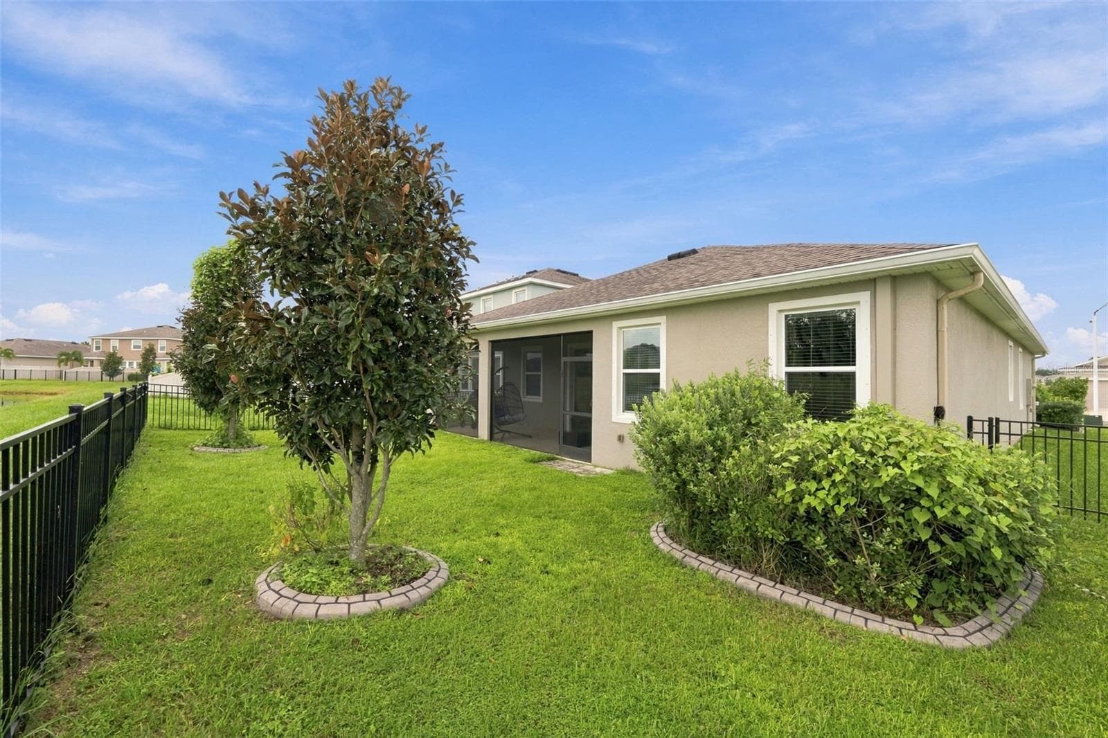 Single Family Residence at 16633 MOONER PLANK CIR, WIMAUMA, photo 46 of 61