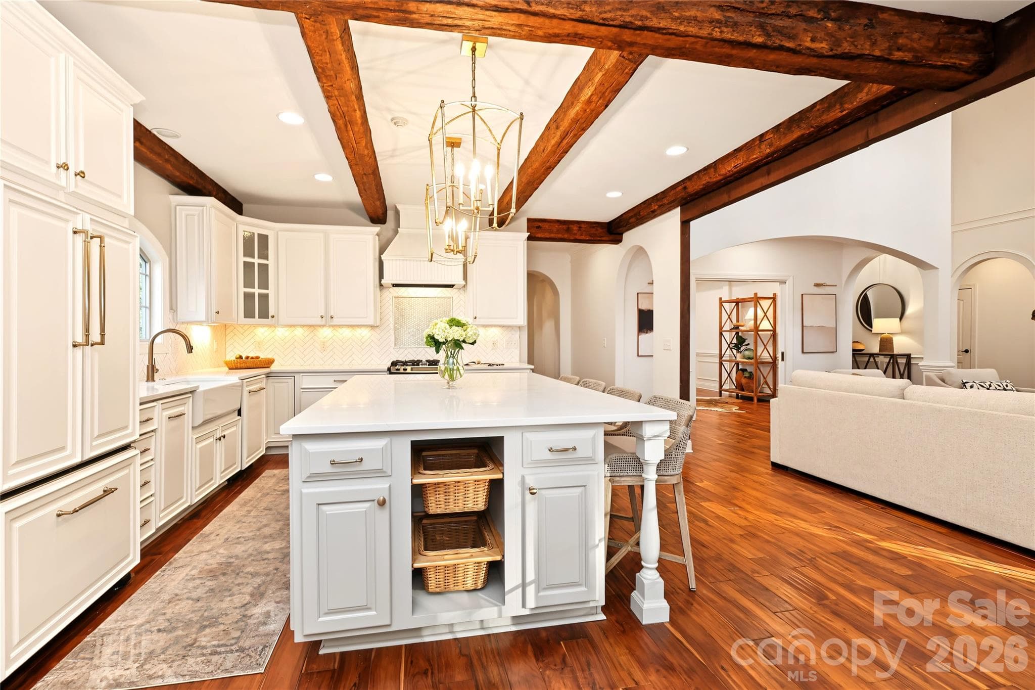 Beautiful beams and large island - 4934 Spalding Place, Charlotte