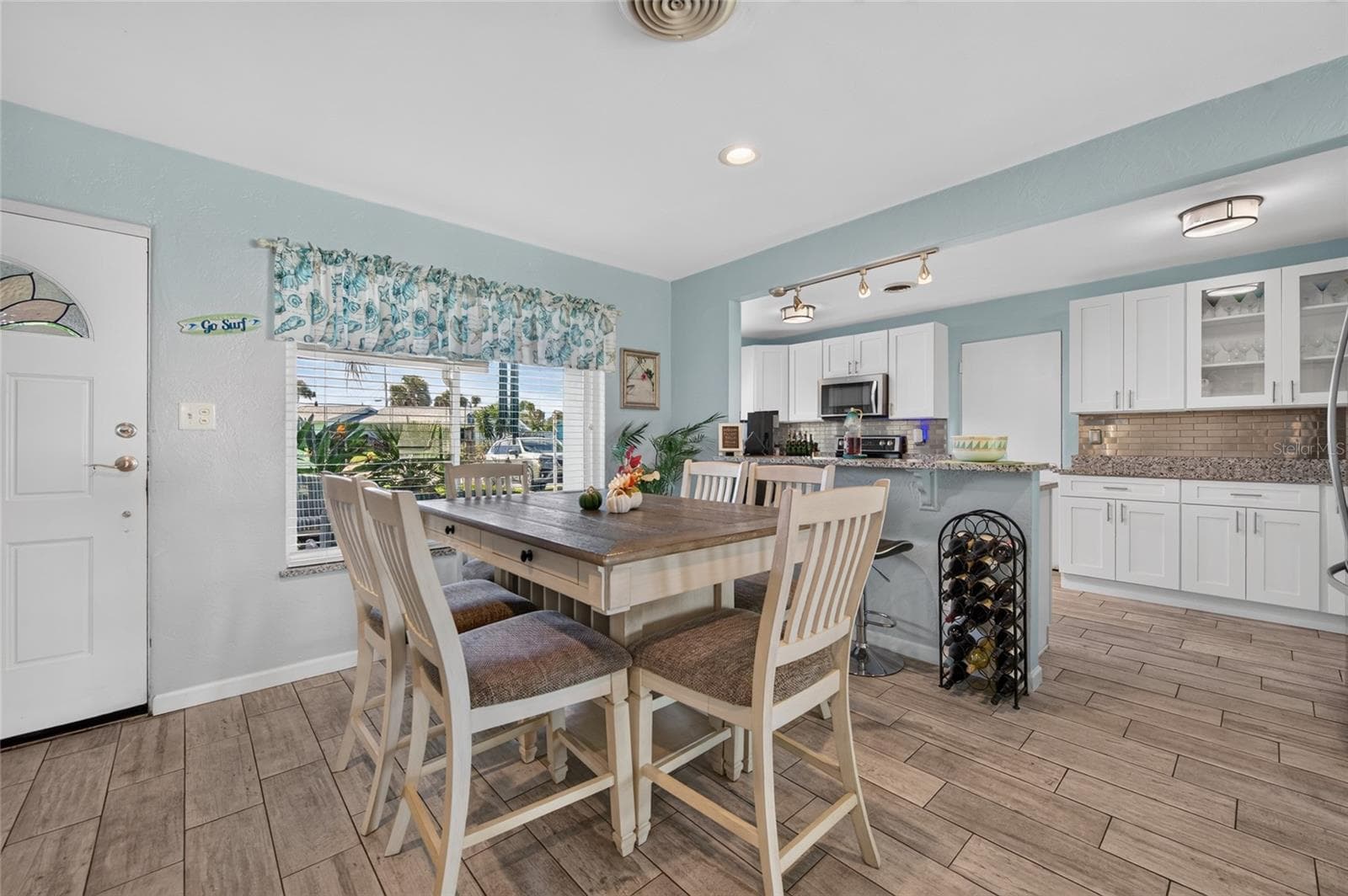 Single Family Residence at 53 RIVOCEAN DR, ORMOND BEACH, photo 3 of 16