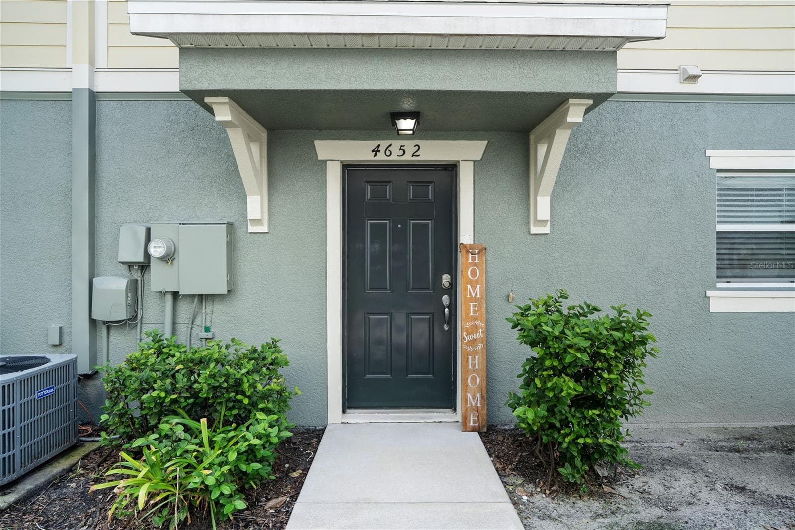Main Entrance - 4652 CHATTERTON WAY, RIVERVIEW