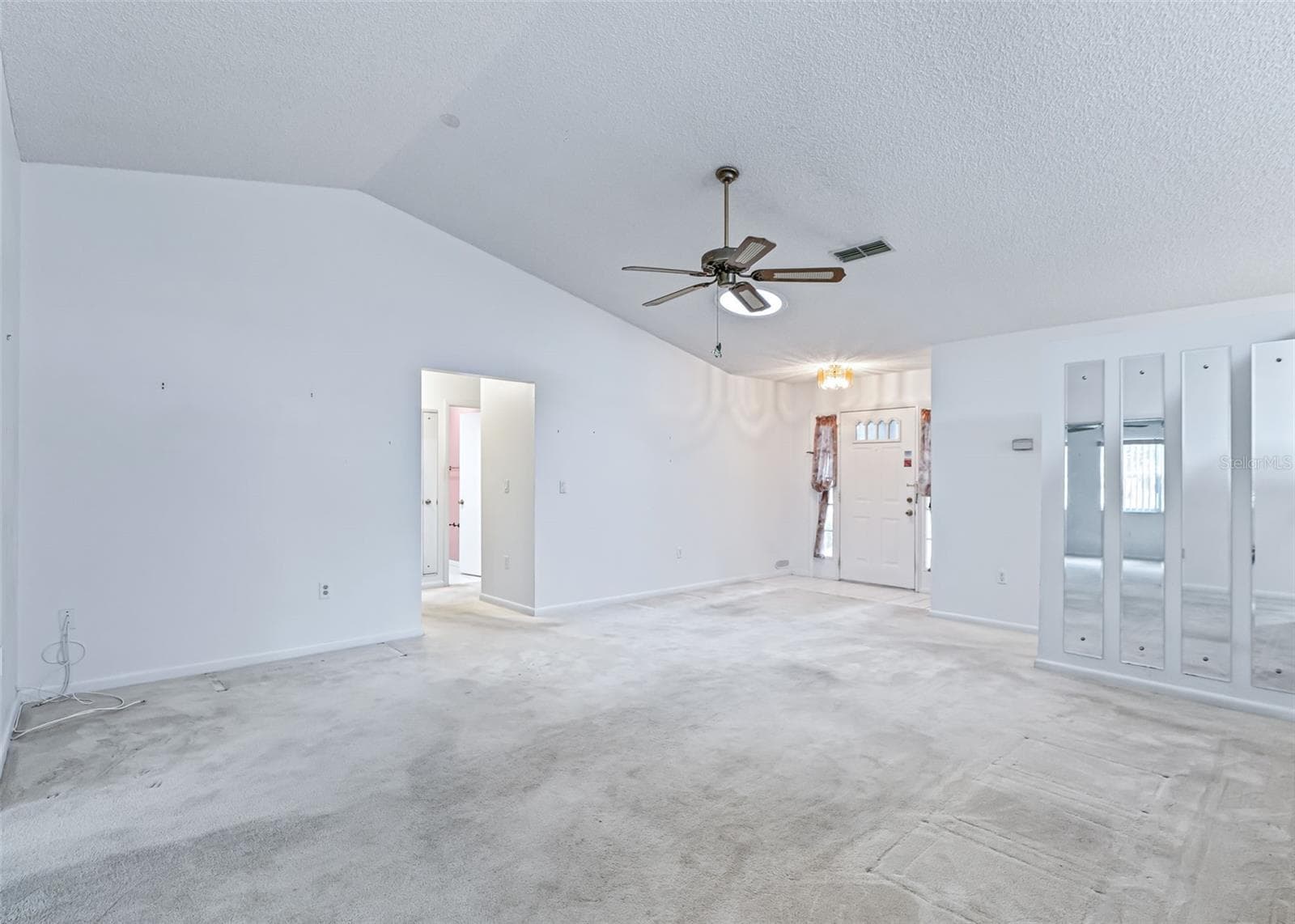 Single Family Residence at 2311 BONNIE VIEW CT, LEESBURG, photo 7 of 55