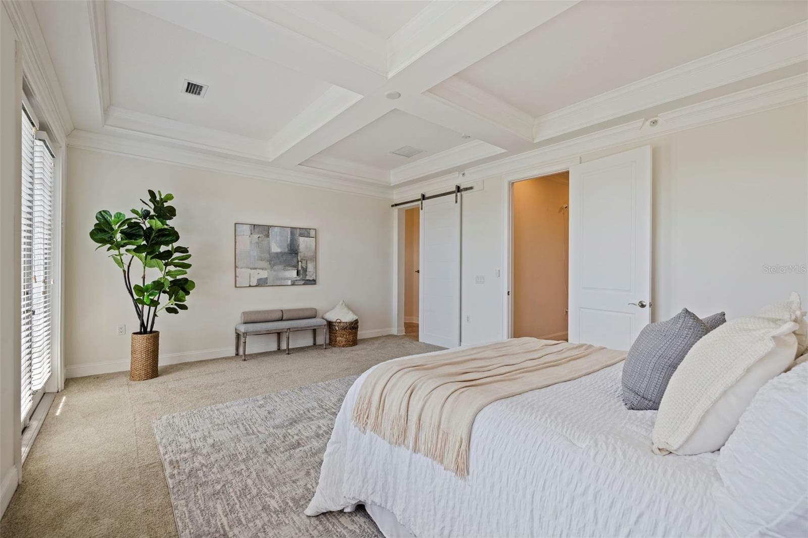 Townhouse at 300 NEWBURY PL N, ST PETERSBURG, photo 35 of 73