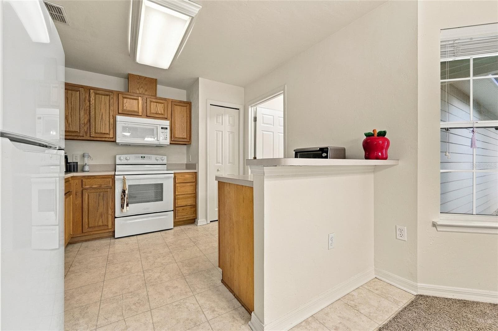 Single Family Residence at 12104 NW 162ND DR, ALACHUA, photo 12 of 59