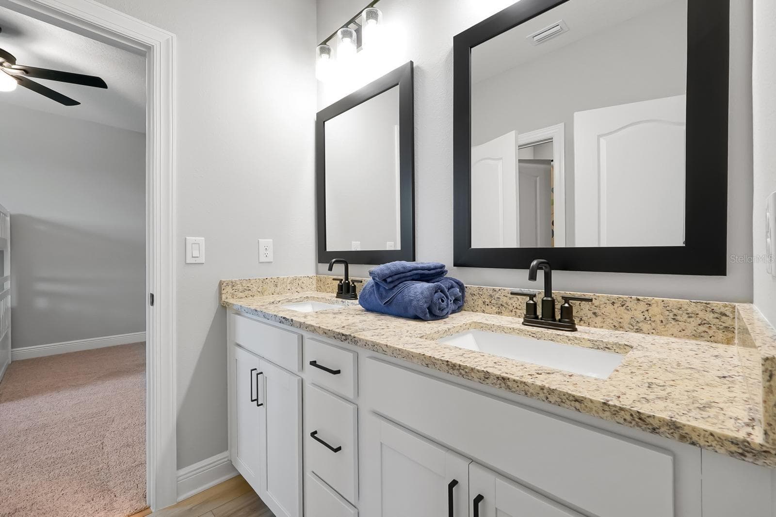 Single Family Residence at 7692 SOMERSWORTH DR, KISSIMMEE, photo 43 of 63