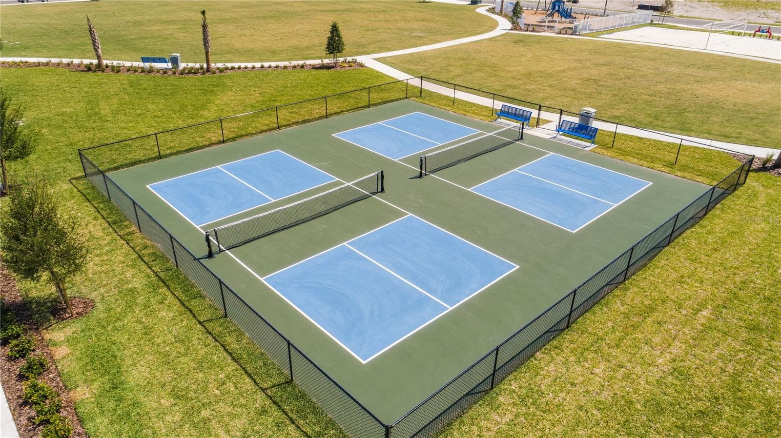 Amenities - 5567 RONIN DR, ST CLOUD