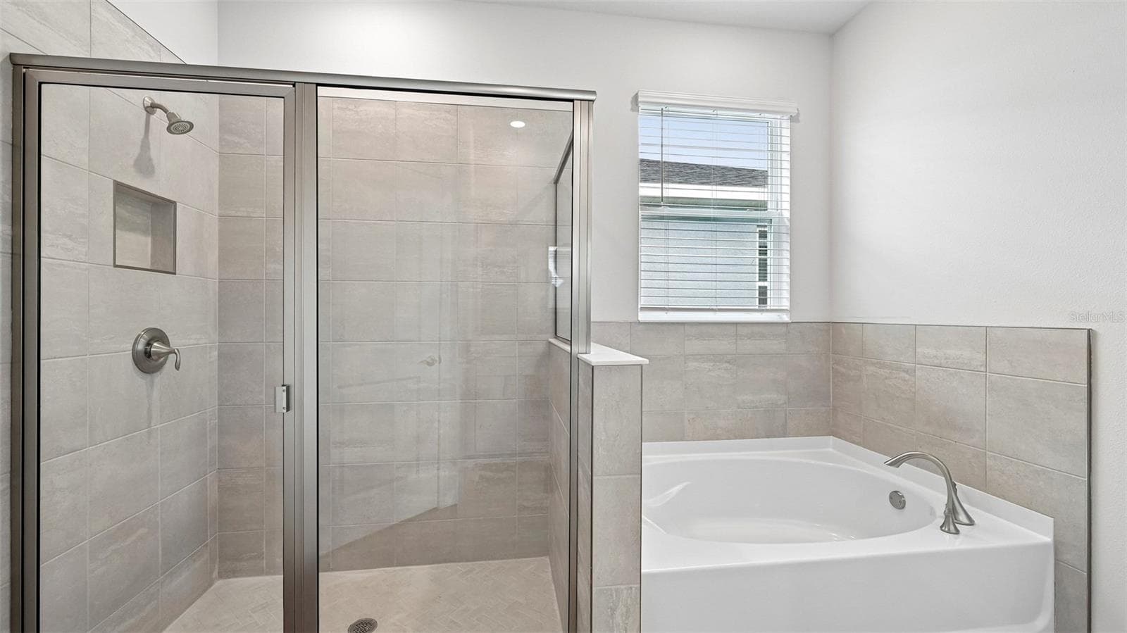 Single Family Residence at 17291 SALTBUSH TRL, PARRISH, photo 17 of 29