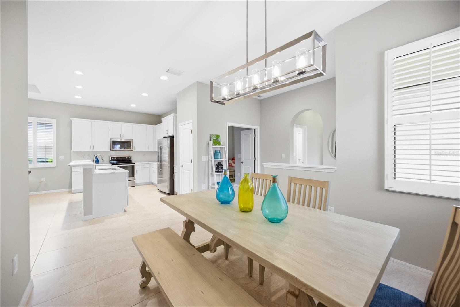 Single Family Residence at 10393 CROOKED CREEK DR, VENICE, photo 16 of 58