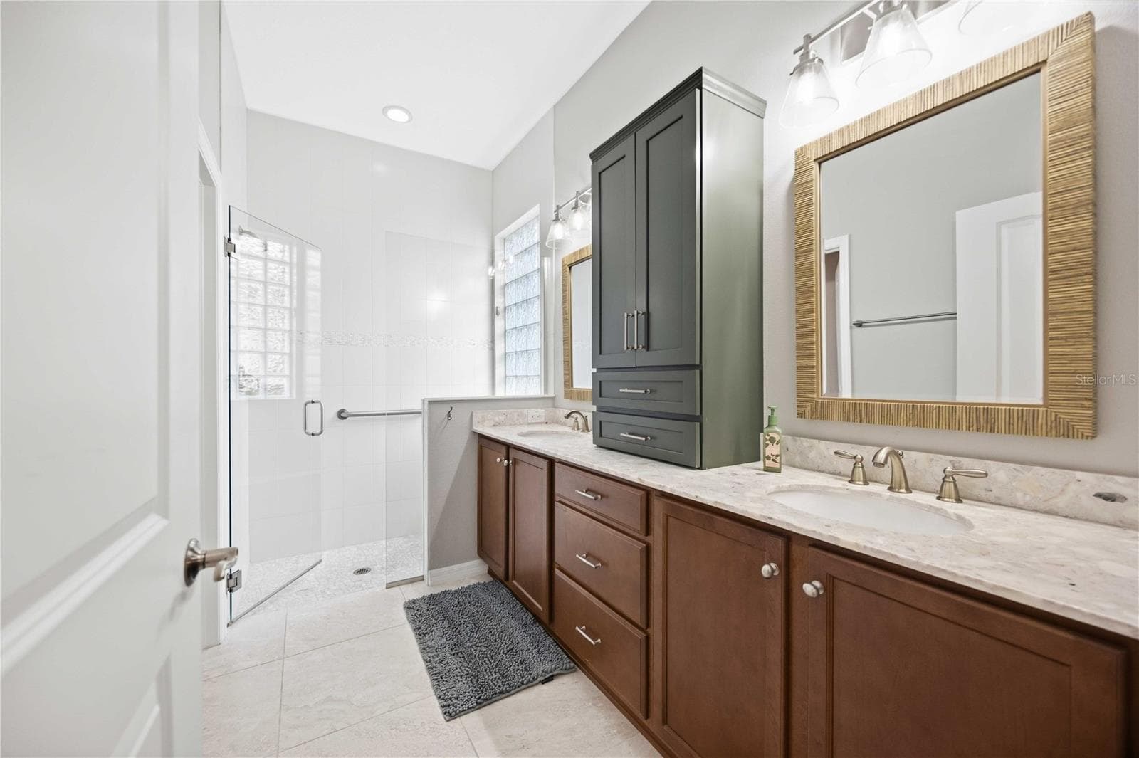Single Family Residence at 10393 CROOKED CREEK DR, VENICE, photo 28 of 58