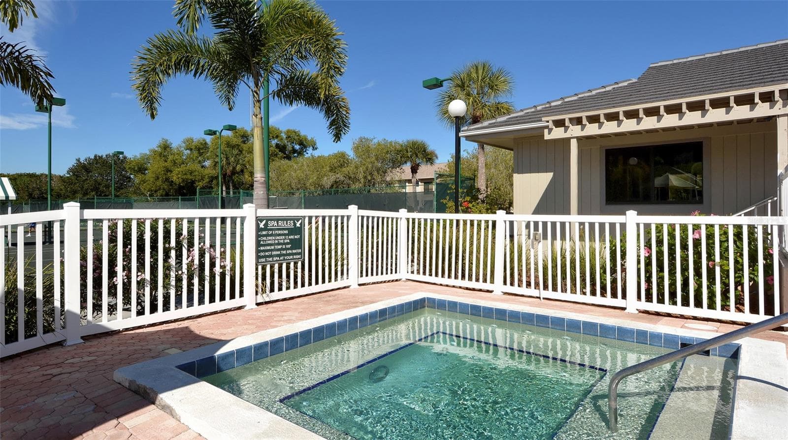 spa - 1638 STARLING DR #105, SARASOTA