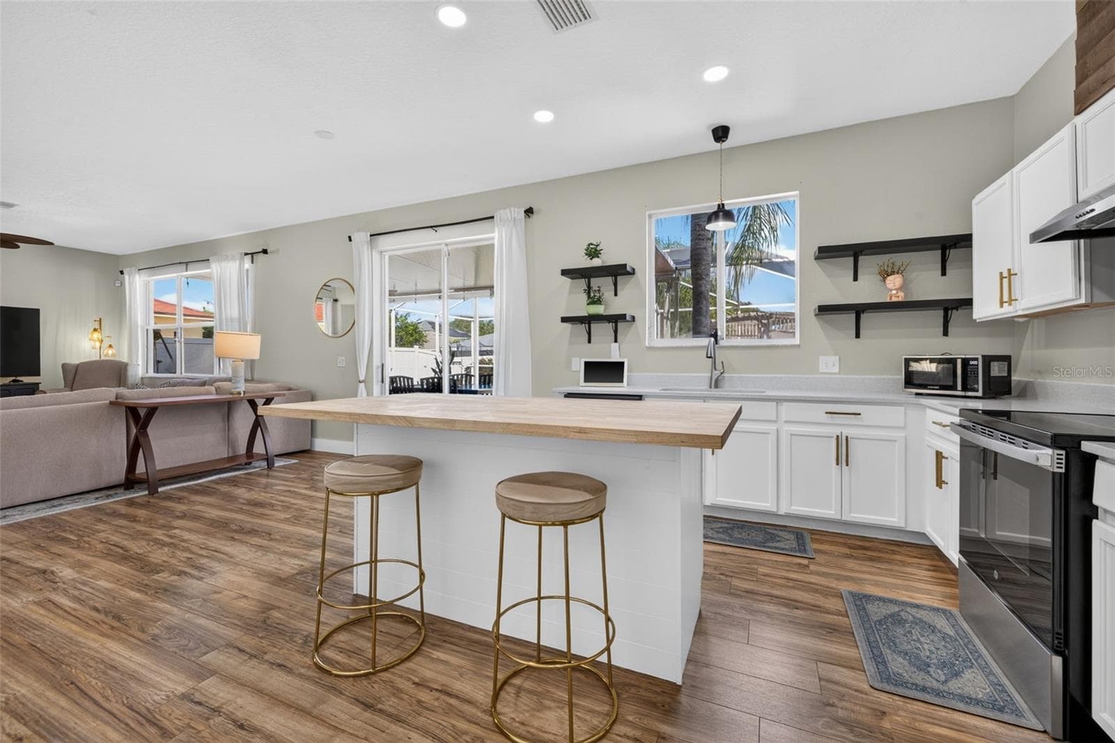 Single Family Residence at 10930 SUBTLE TRAIL DR, RIVERVIEW, photo 21 of 56
