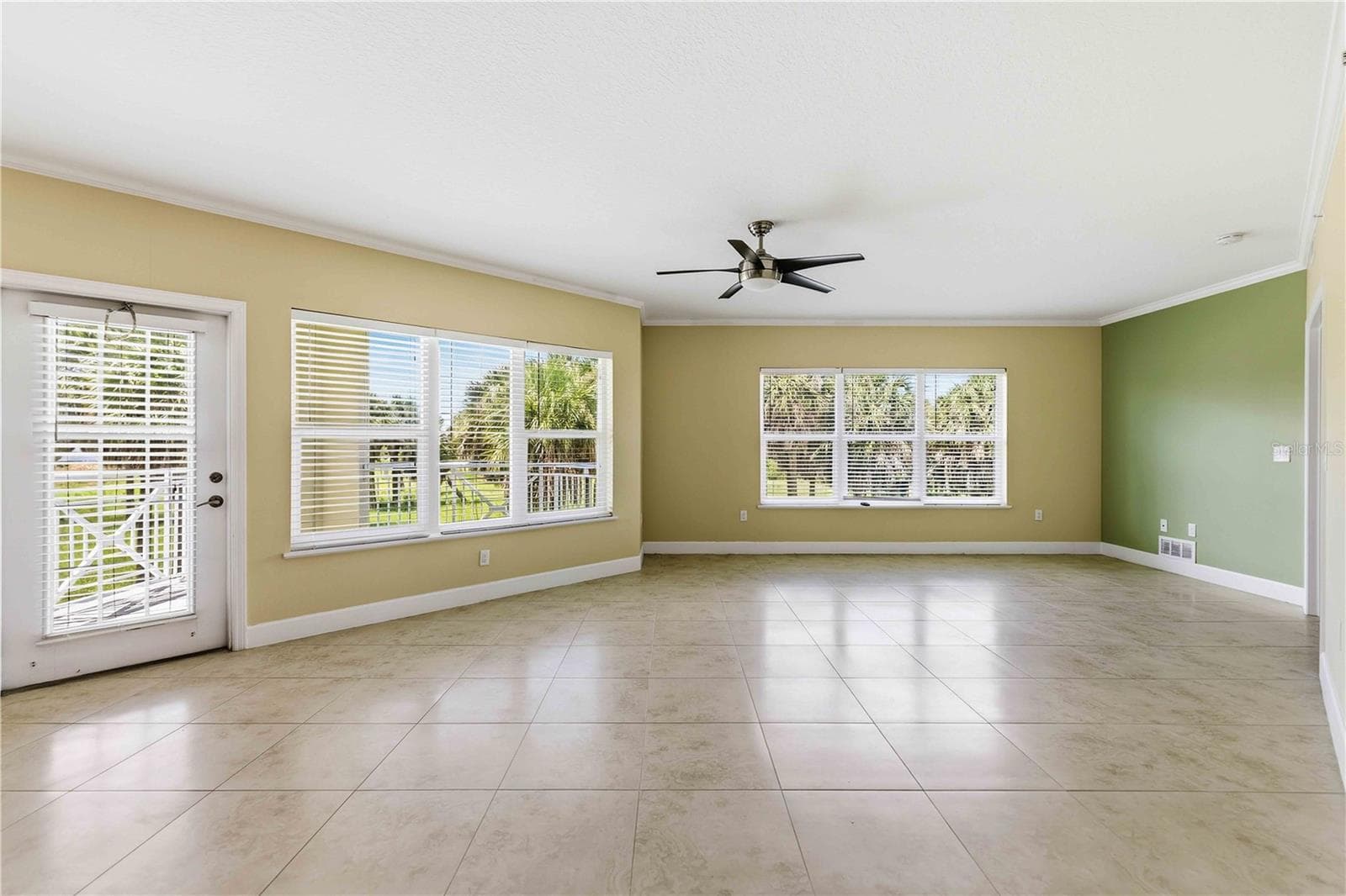 Condominium at 7820 34TH AVE W #102, BRADENTON, photo 5 of 32