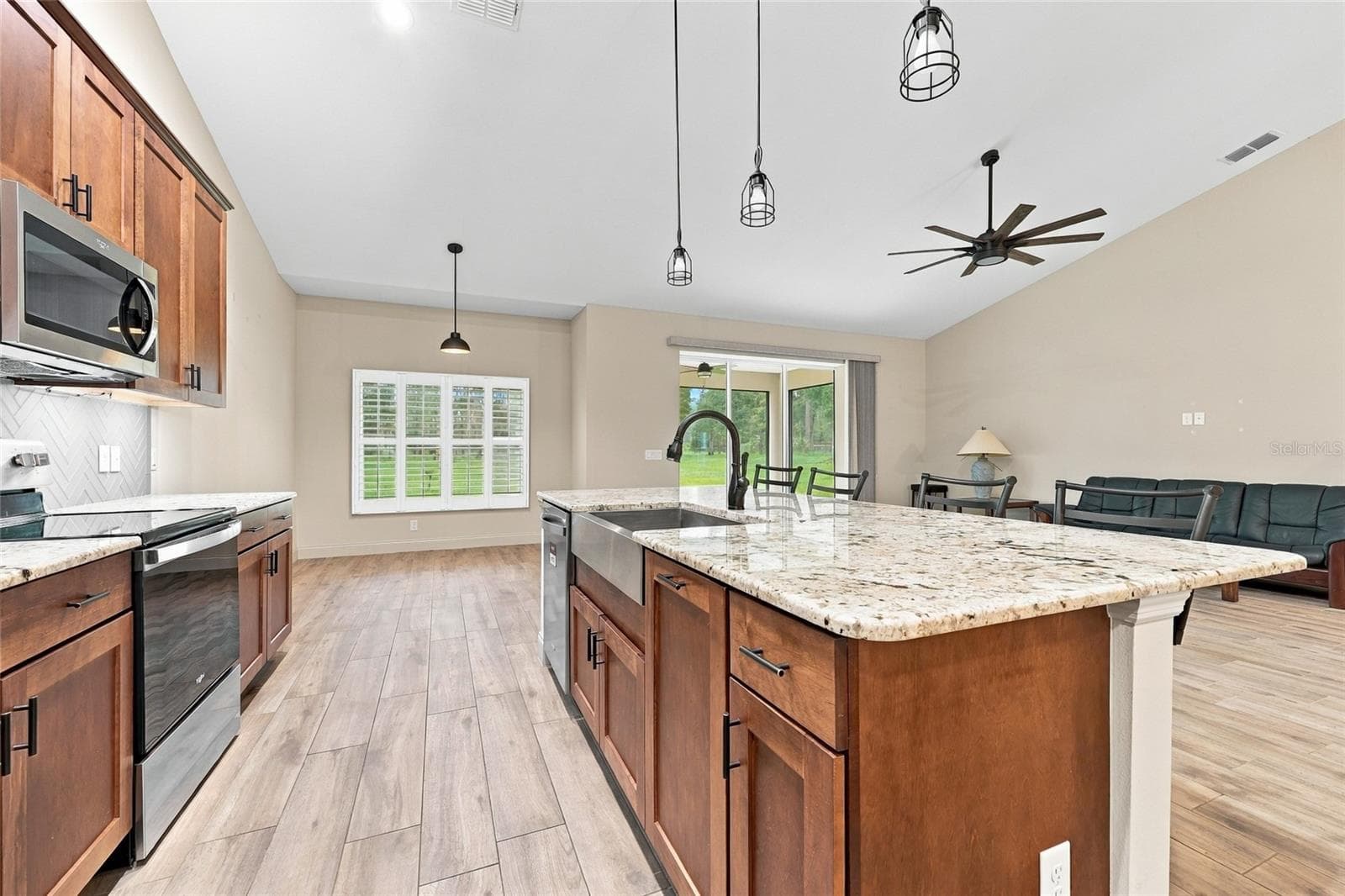 Single Family Residence at 16 LAKESIDE DR, OCALA, photo 16 of 48