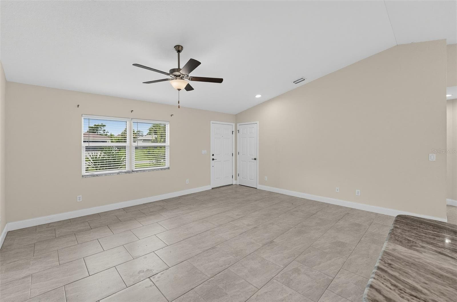 great room - 2580 VOGLER LN, NORTH PORT
