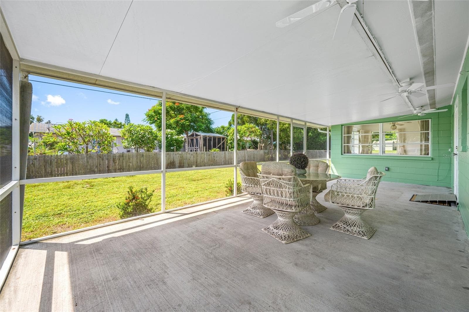Amazing Large Screened in Patio area. - 11450 80TH AVE, SEMINOLE