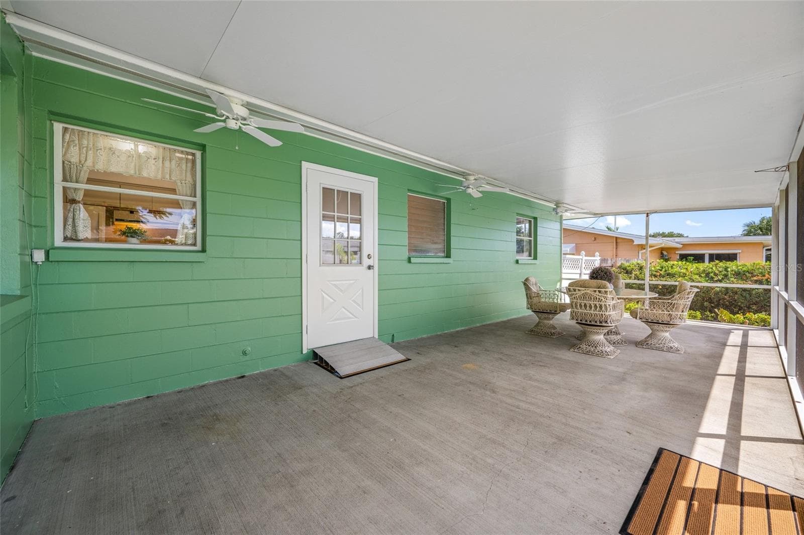 Screened Patio. - 11450 80TH AVE, SEMINOLE
