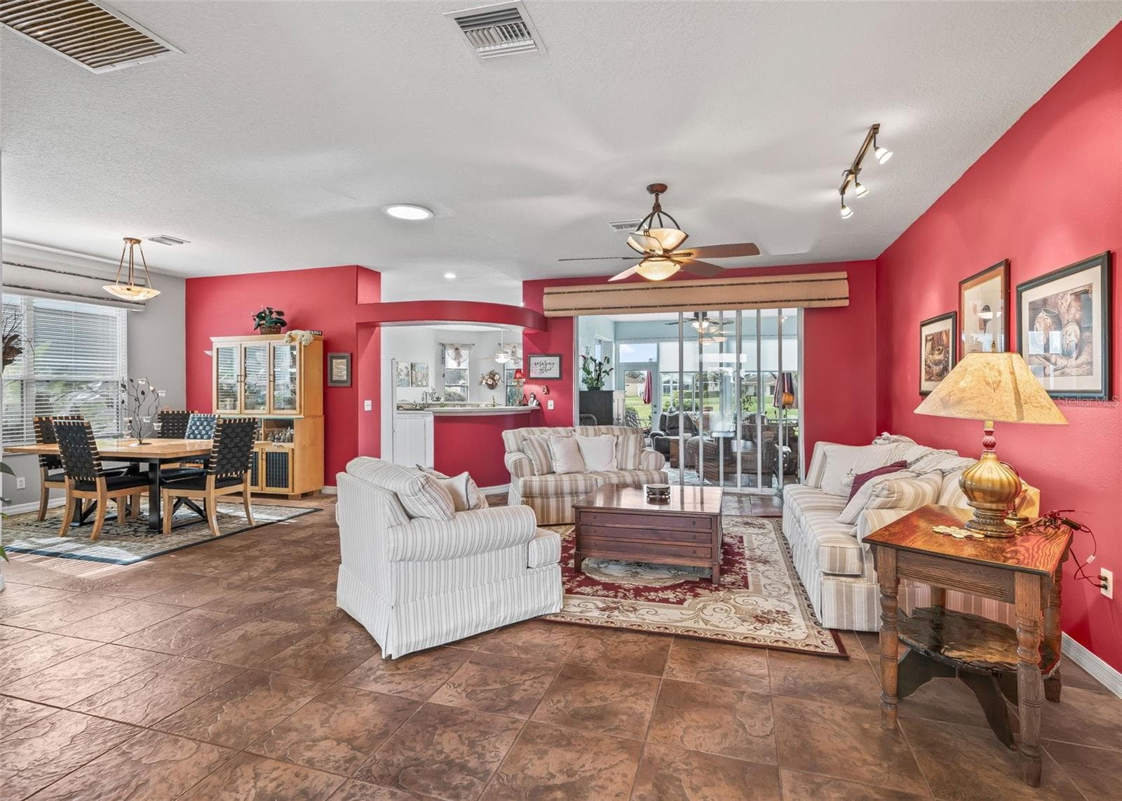 Great Room - 402 GRAND VISTA TRL, LEESBURG