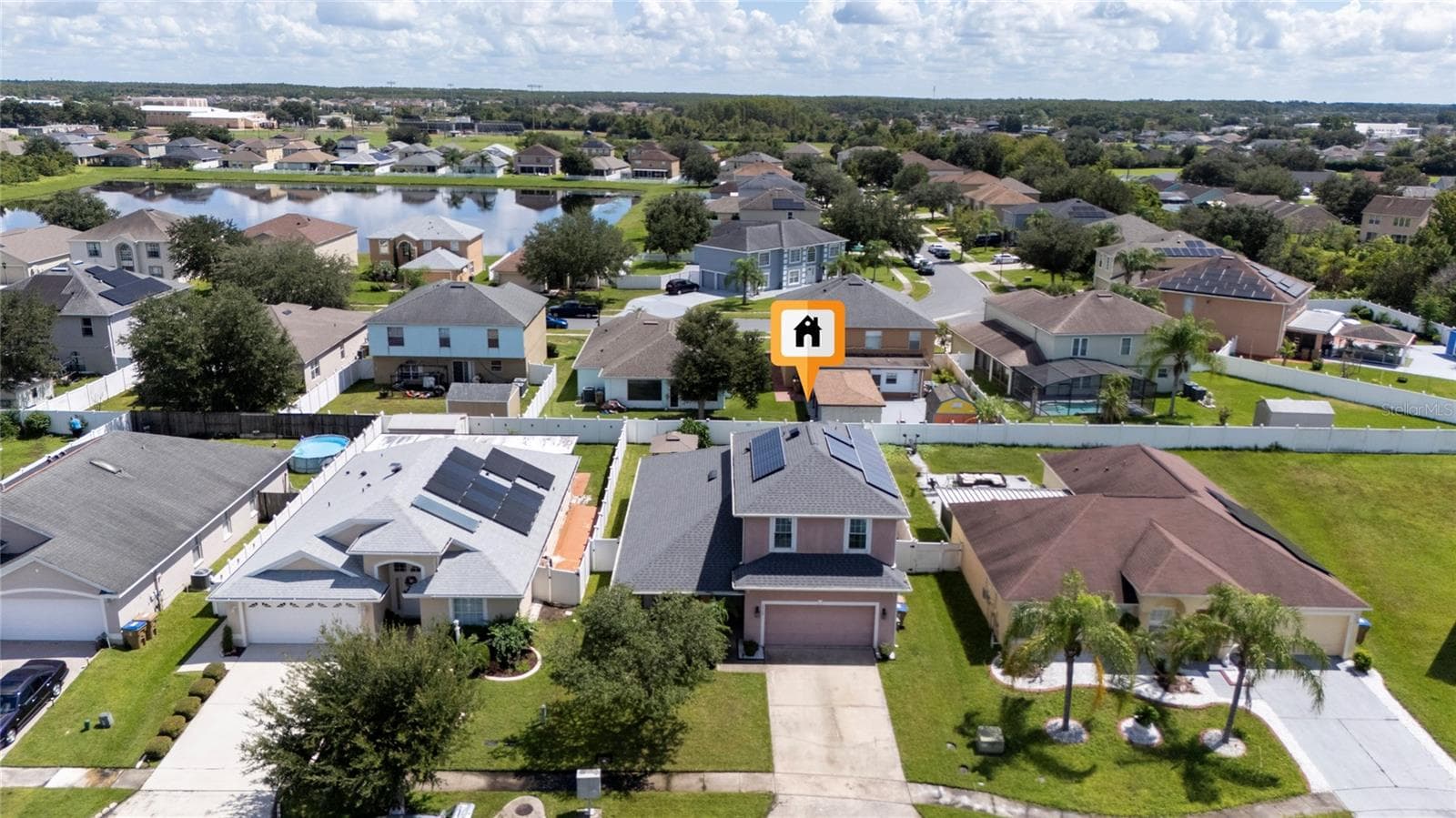 Single Family Residence at 2333 WALNUT CANYON DR, KISSIMMEE, photo 10 of 51