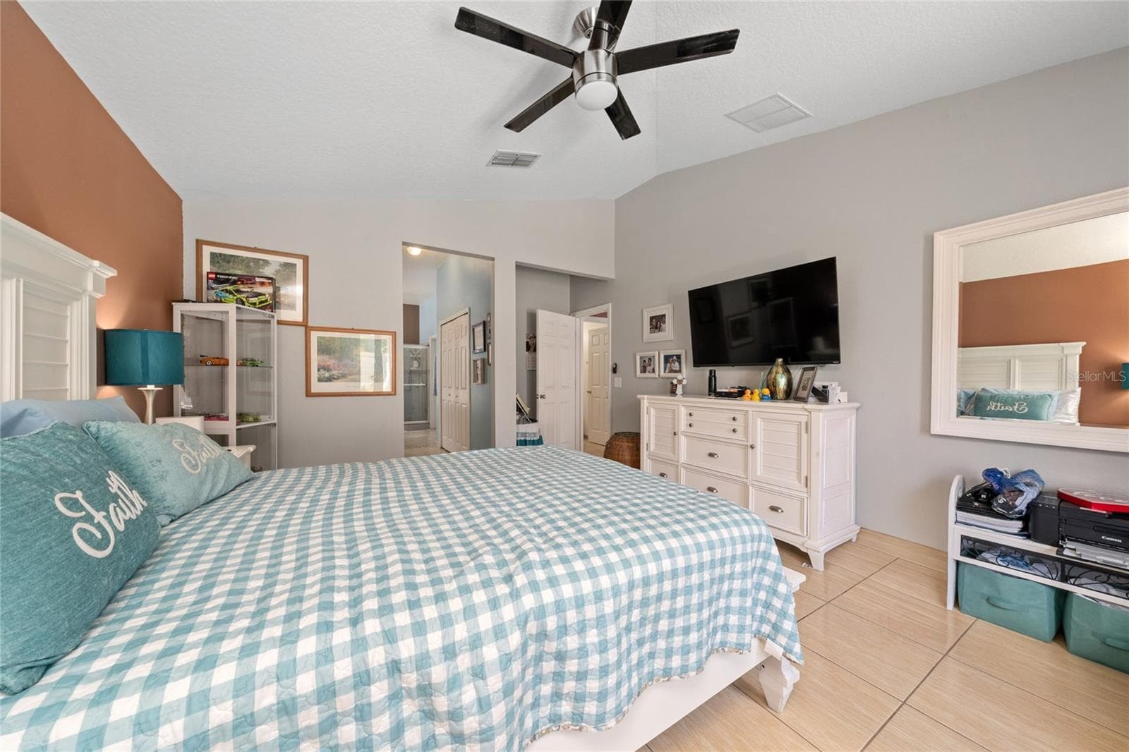 Single Family Residence at 2333 WALNUT CANYON DR, KISSIMMEE, photo 27 of 51