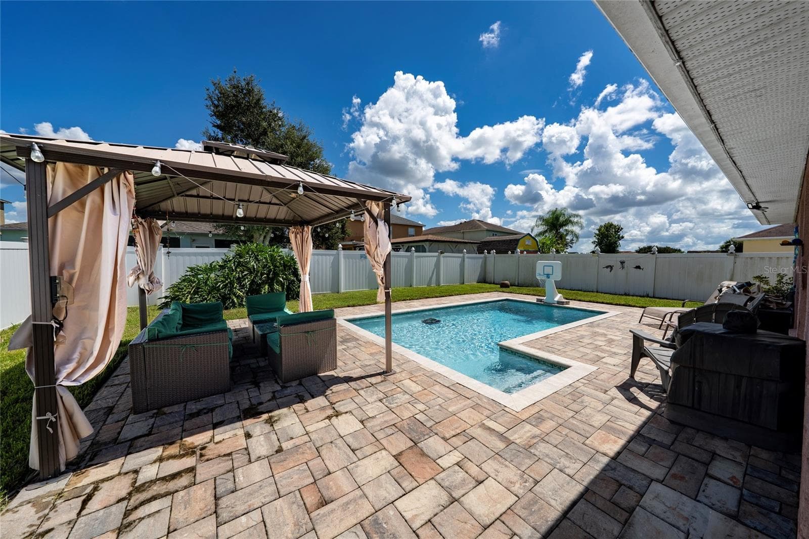 Single Family Residence at 2333 WALNUT CANYON DR, KISSIMMEE, photo 43 of 51