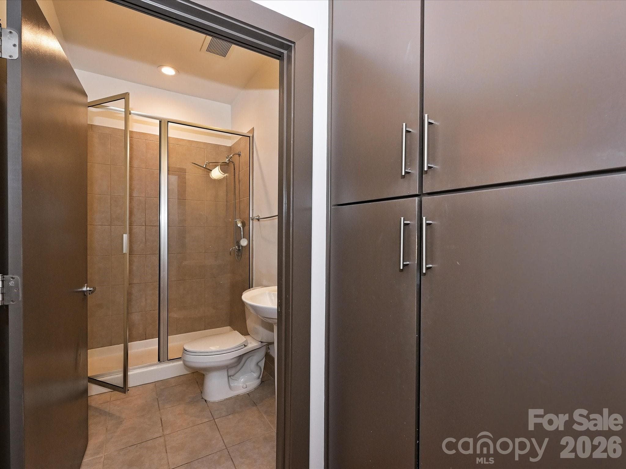 Condominium at 2200 Lyndhurst Avenue, Charlotte, photo 25 of 28