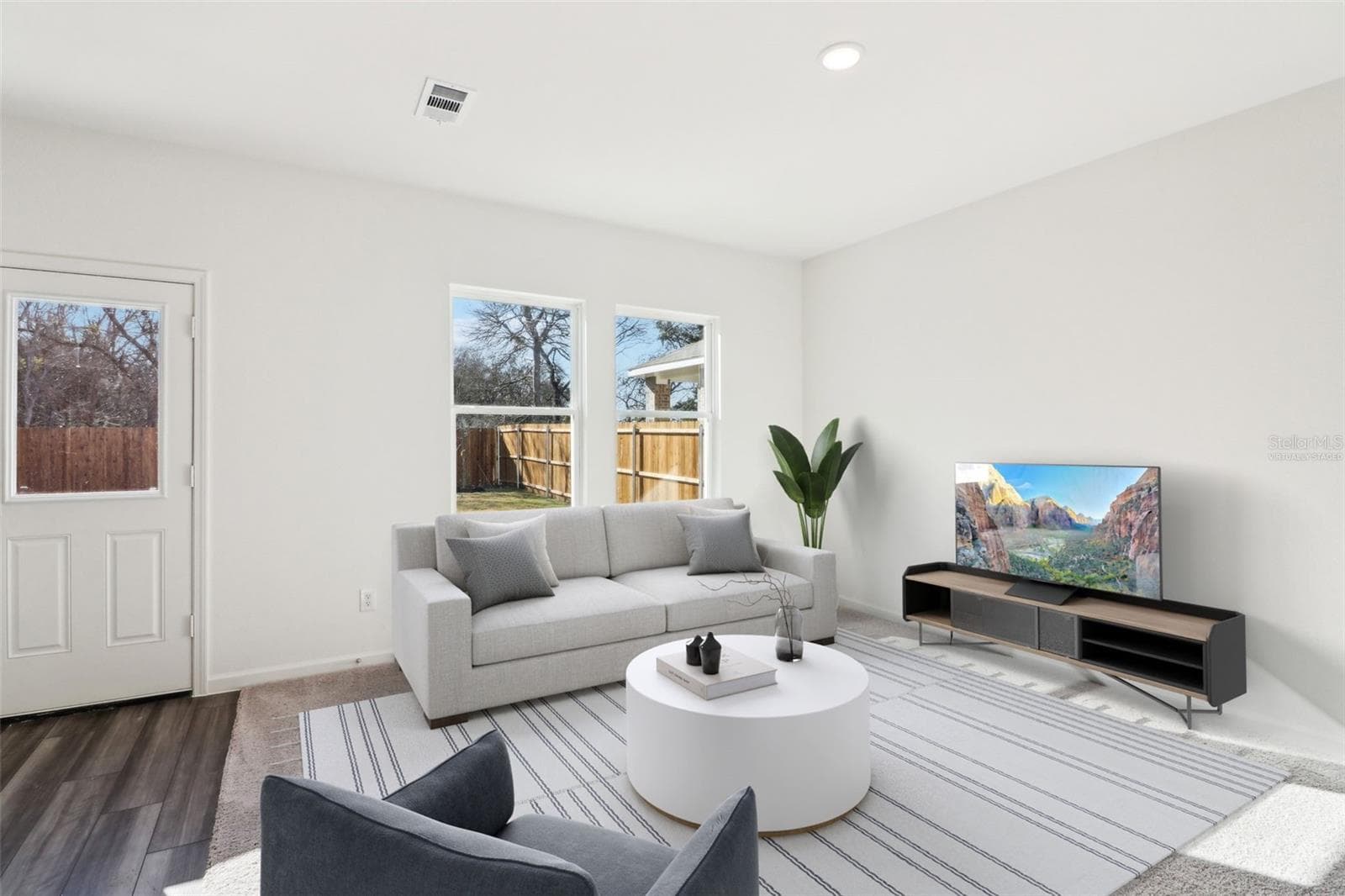 Virtually staged - 1706 TRIMBLE AVE, DELAND
