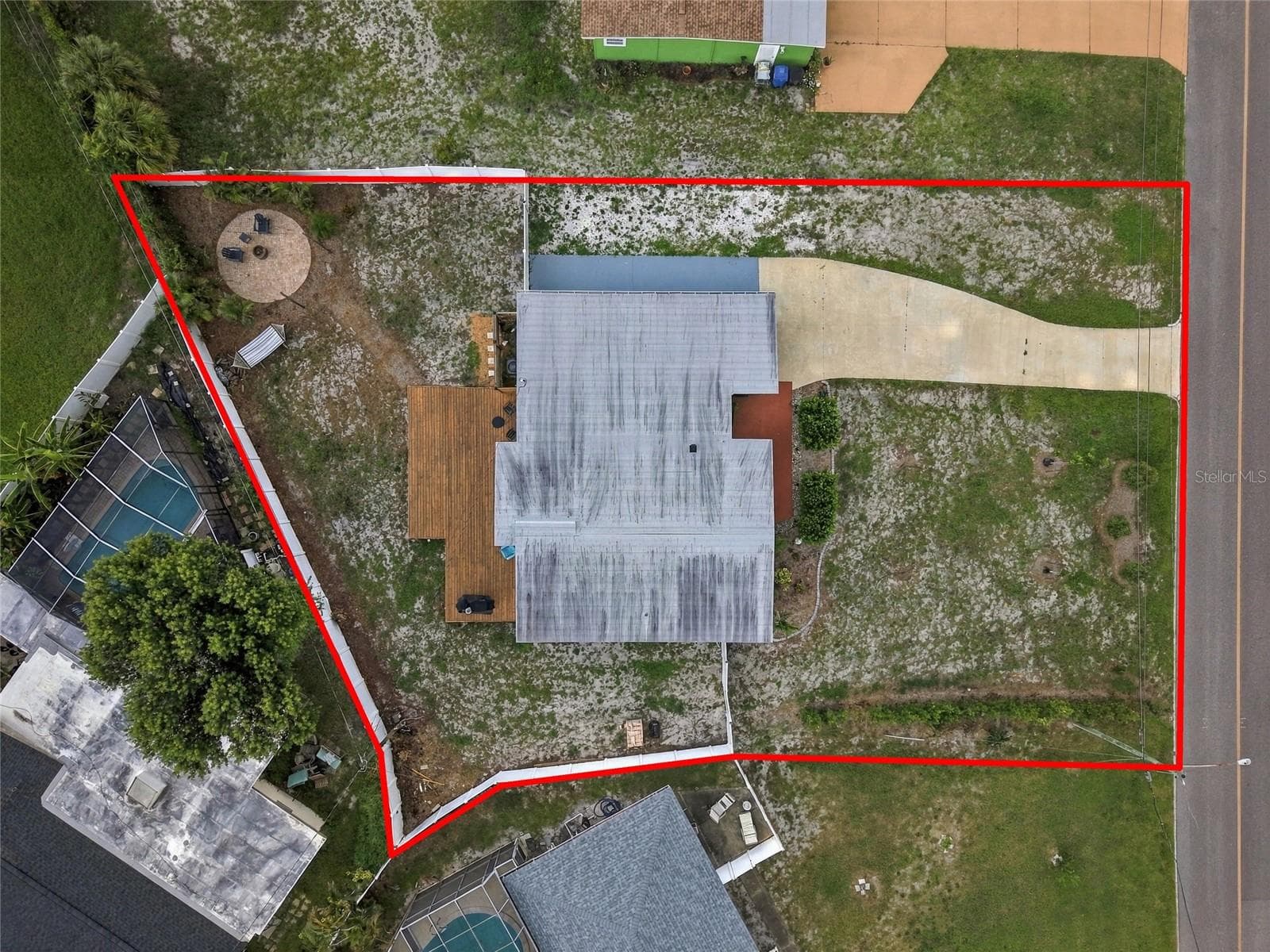 Single Family Residence at 2110 ALCAZAR WAY S, ST PETERSBURG, photo 22 of 33