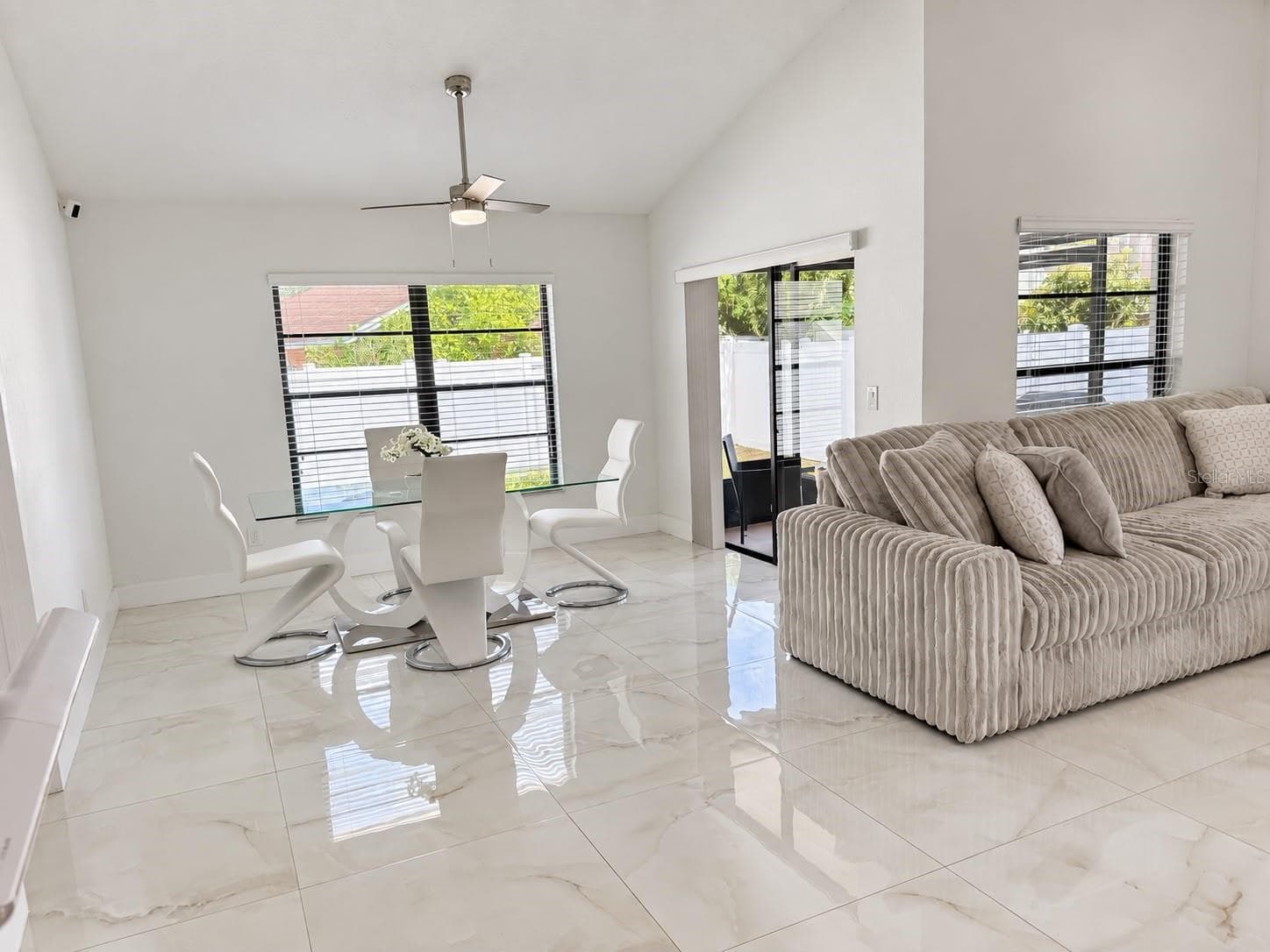 Single Family Residence at 5483 FRIARSWAY DR, TAMPA, photo 25 of 51