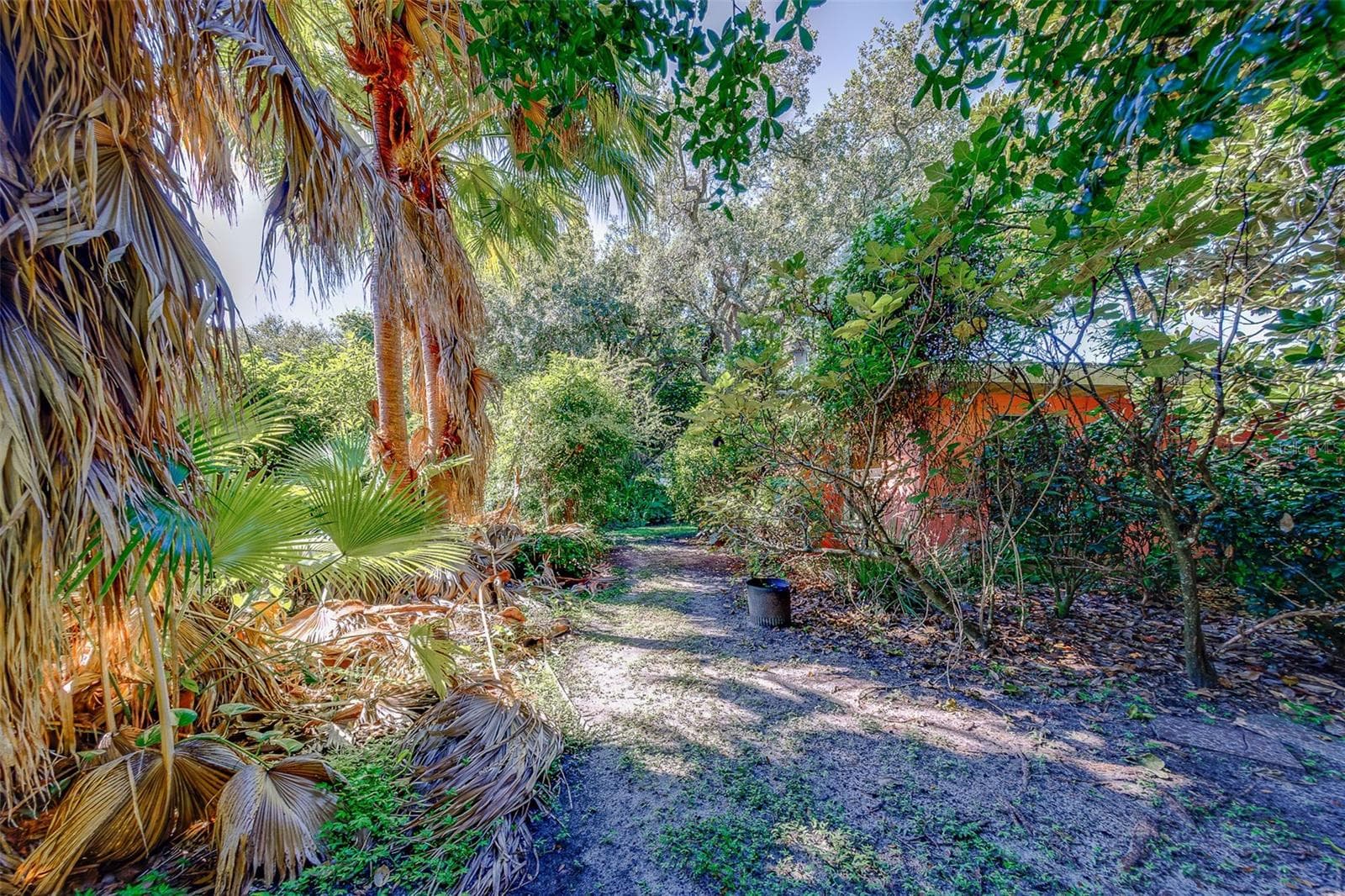 Single Family Residence at 1105 WOODCREST AVE, CLEARWATER, photo 40 of 42