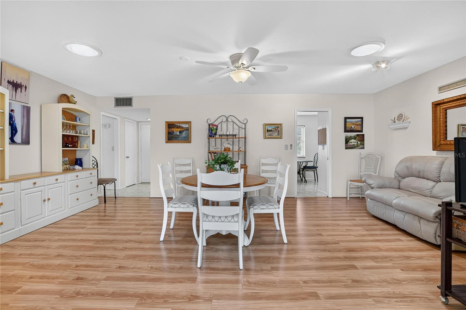 Single Family Residence at 1517 ALLEGHENY DR, SUN CITY CENTER, photo 18 of 62