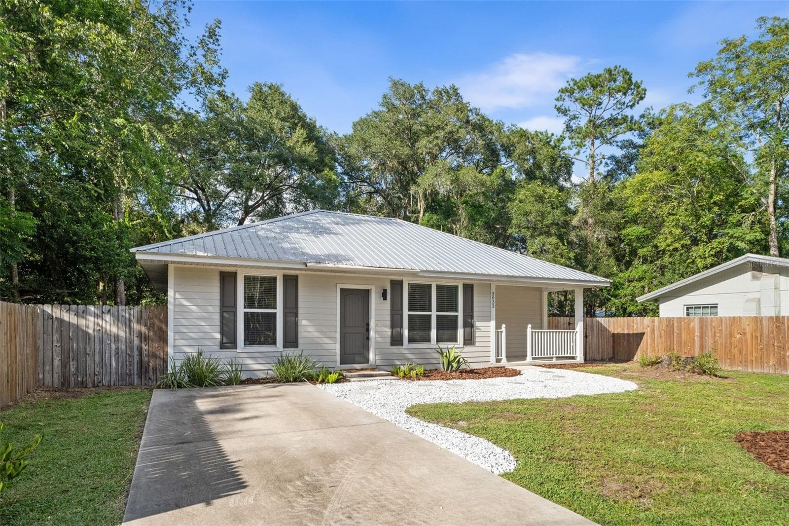 2032 NW 33RD AVE