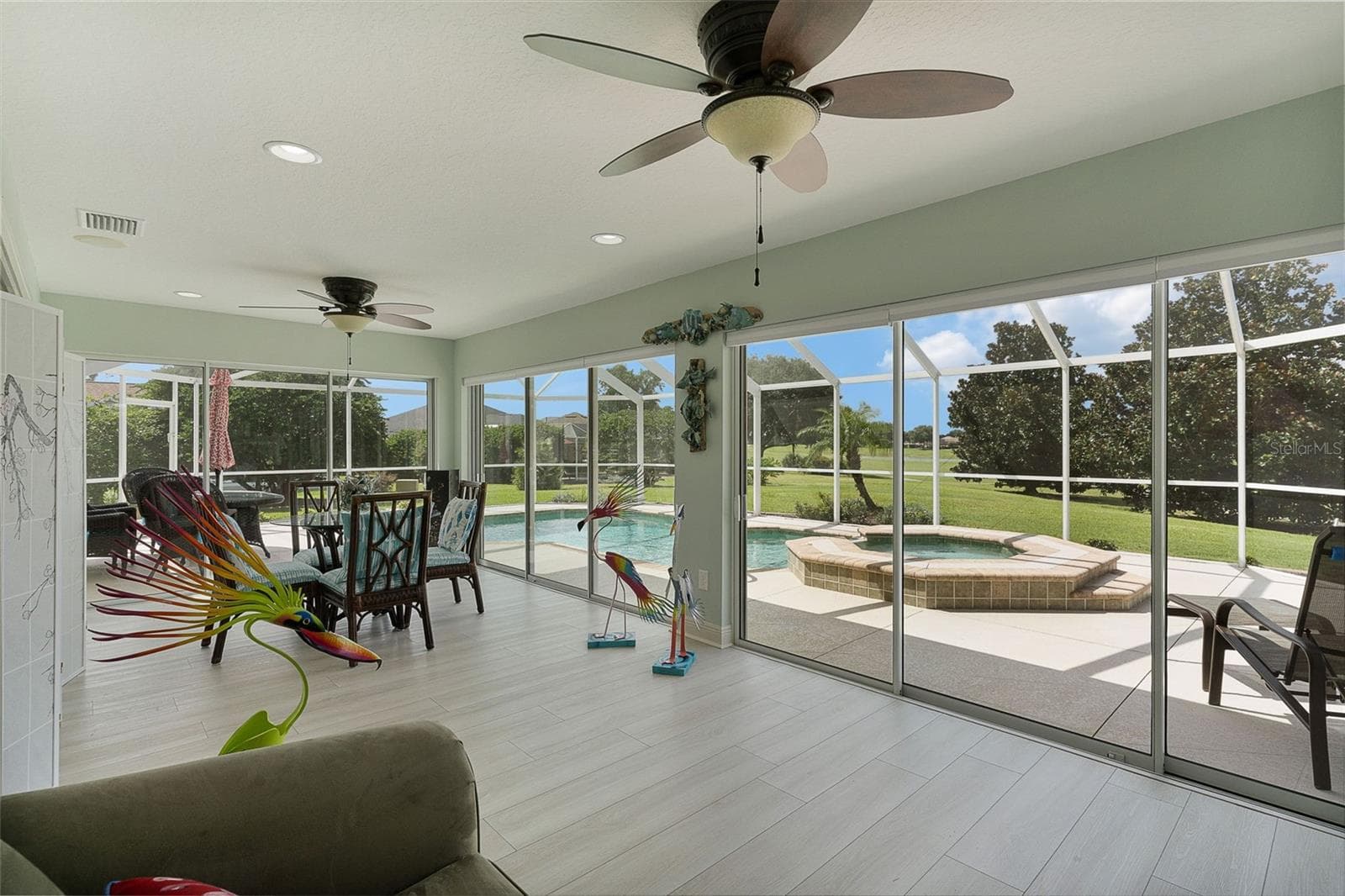 enclosed climate controlled solarium - 1744 GIST CT, THE VILLAGES
