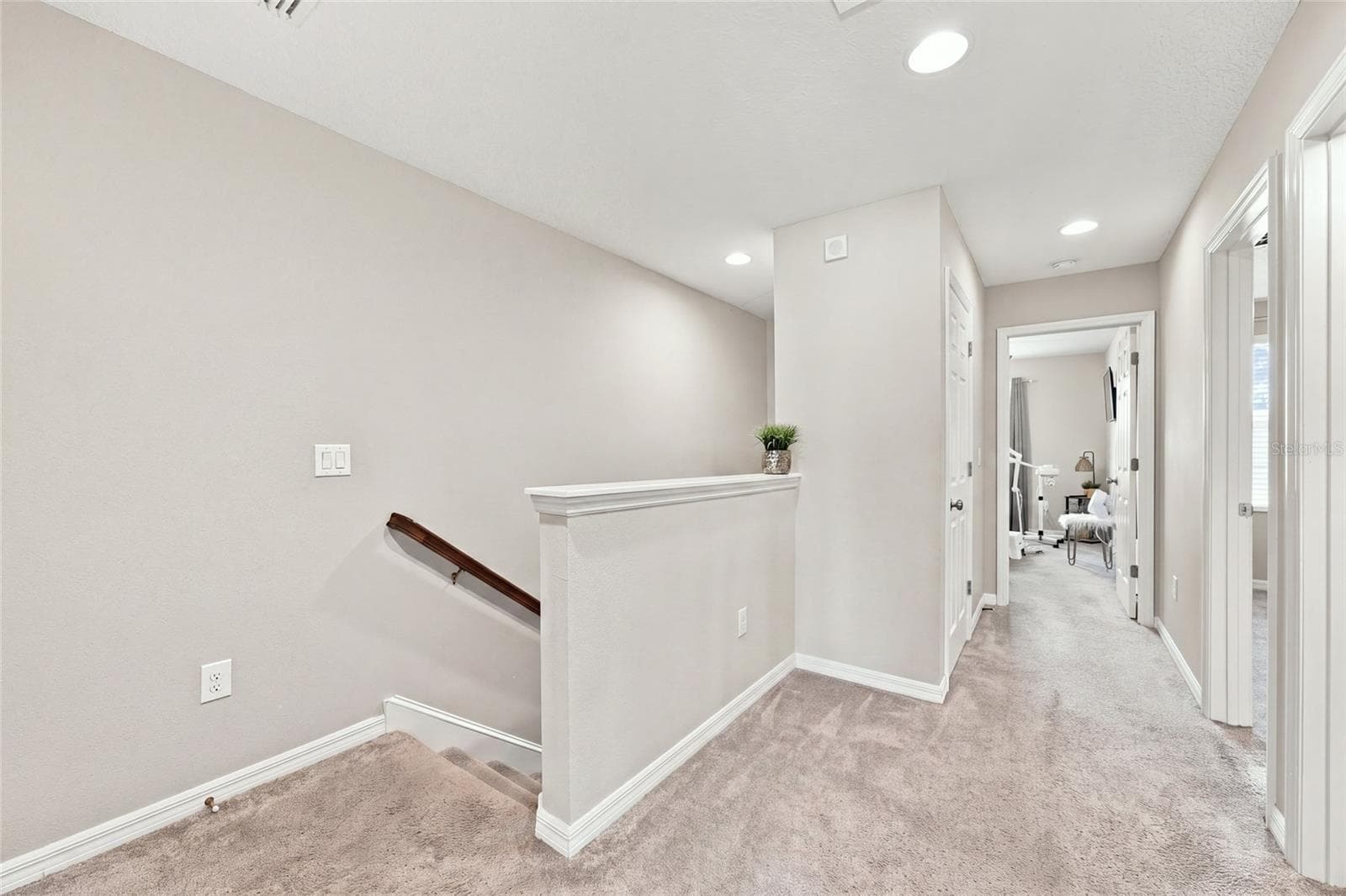 Townhouse at 7030 SUMMER HOLLY PL, RIVERVIEW, photo 18 of 35