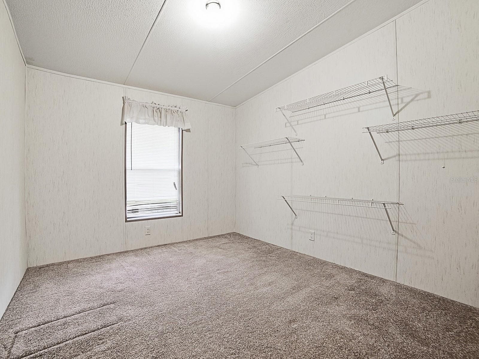 Manufactured Home at 15875 NE 148TH TERRACE RD, FORT MC COY, photo 24 of 46