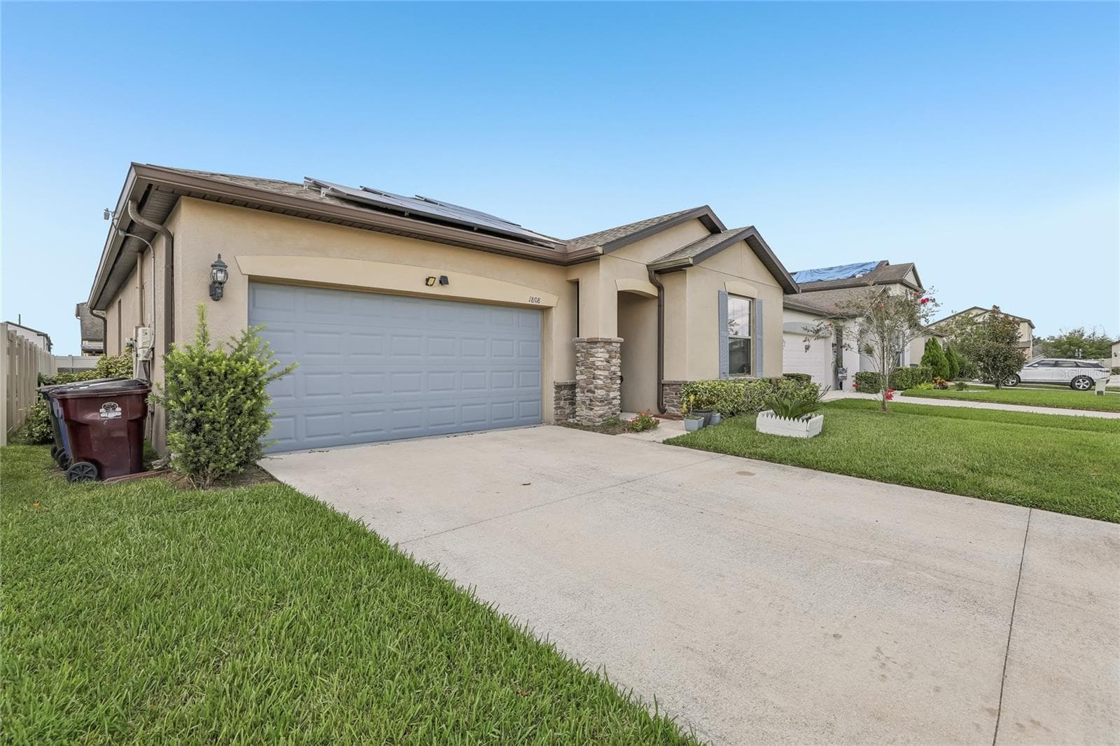 Single Family Residence at 1808 CAYMAN COVE CIR, ST CLOUD, photo 4 of 48