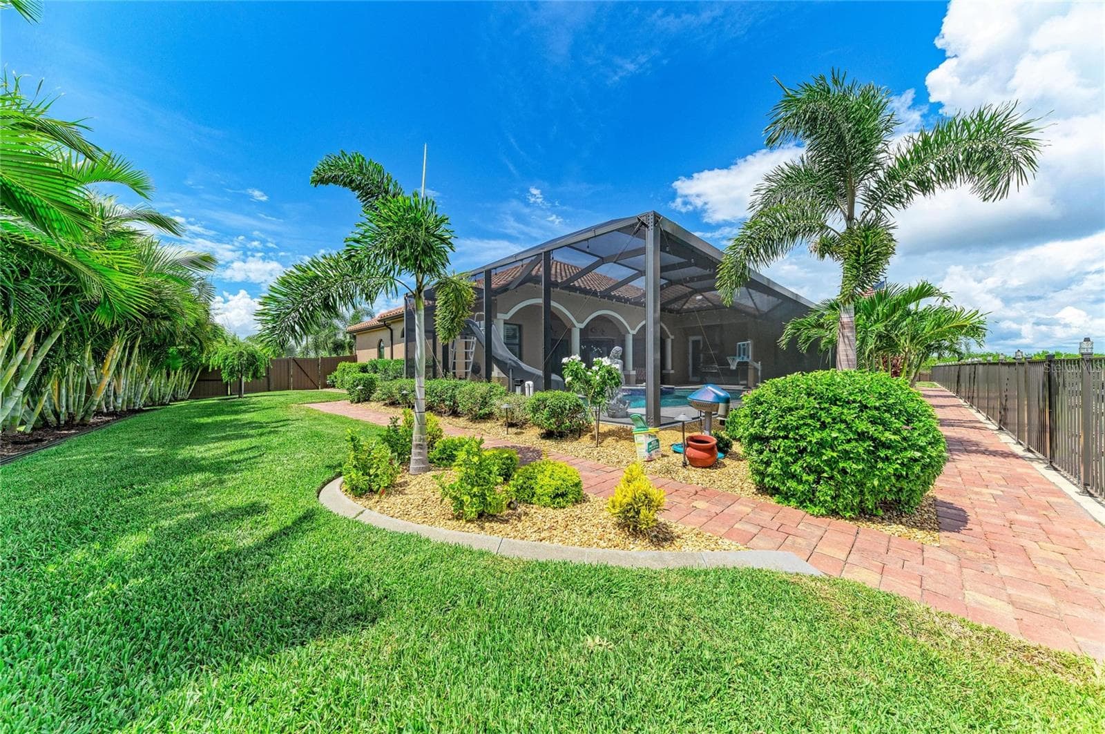 Single Family Residence at 16488 LIGGETT CIR, PORT CHARLOTTE, photo 66 of 86